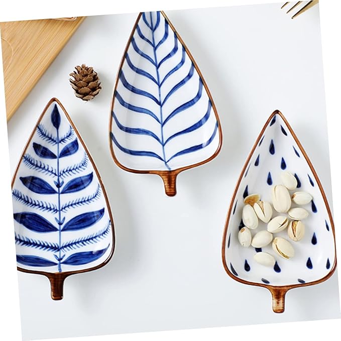 OUNONA Leaf Shape Mini Snack Dish Set Hand-Painted Ceramic Appetizer Plates for Sauces and Seasonings for Household Use and Entertaining