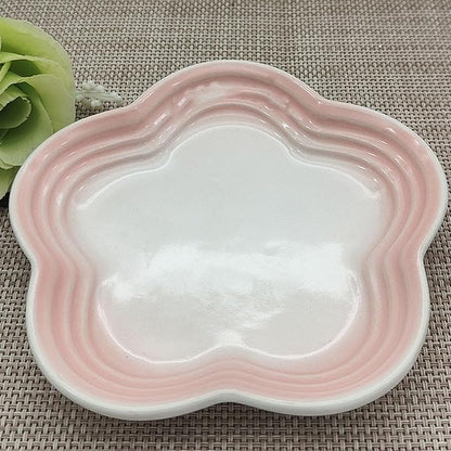 Small Ceramics Dish in Elegant Plums Blossoms Styles Multiple Color Appetizer Plates Perfect for Kitchen Dining Setting Flower Dish