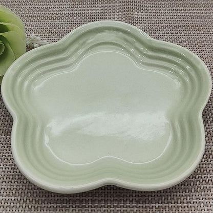 Small Ceramics Dish in Elegant Plums Blossoms Styles Multiple Color Appetizer Plates Perfect for Kitchen Dining Setting Flower Dish